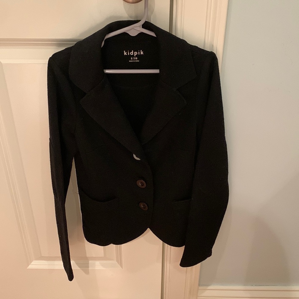 Kidpik girls black blazer. Size 7/8